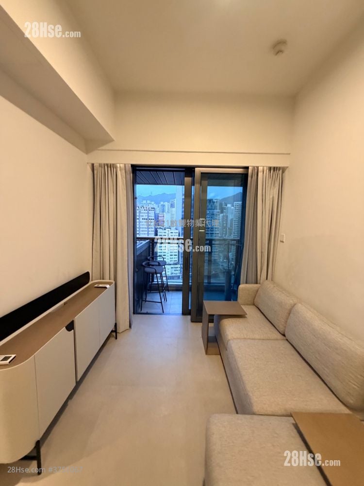 Cullinan Sky Rental 2 Bedrooms , 1 Bathroom 467 ft²