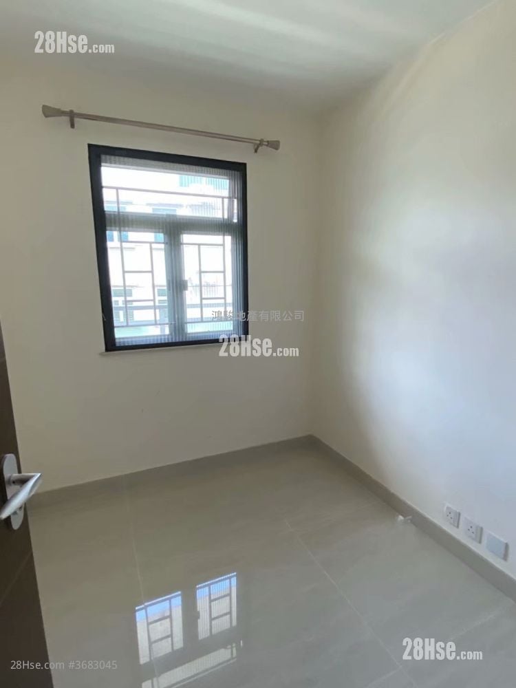 村屋 租盘 3 房 , 2 浴室