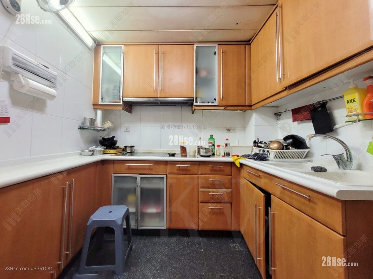 半岛豪庭 售盘 3 房 , 2 浴室 1,063 平方尺