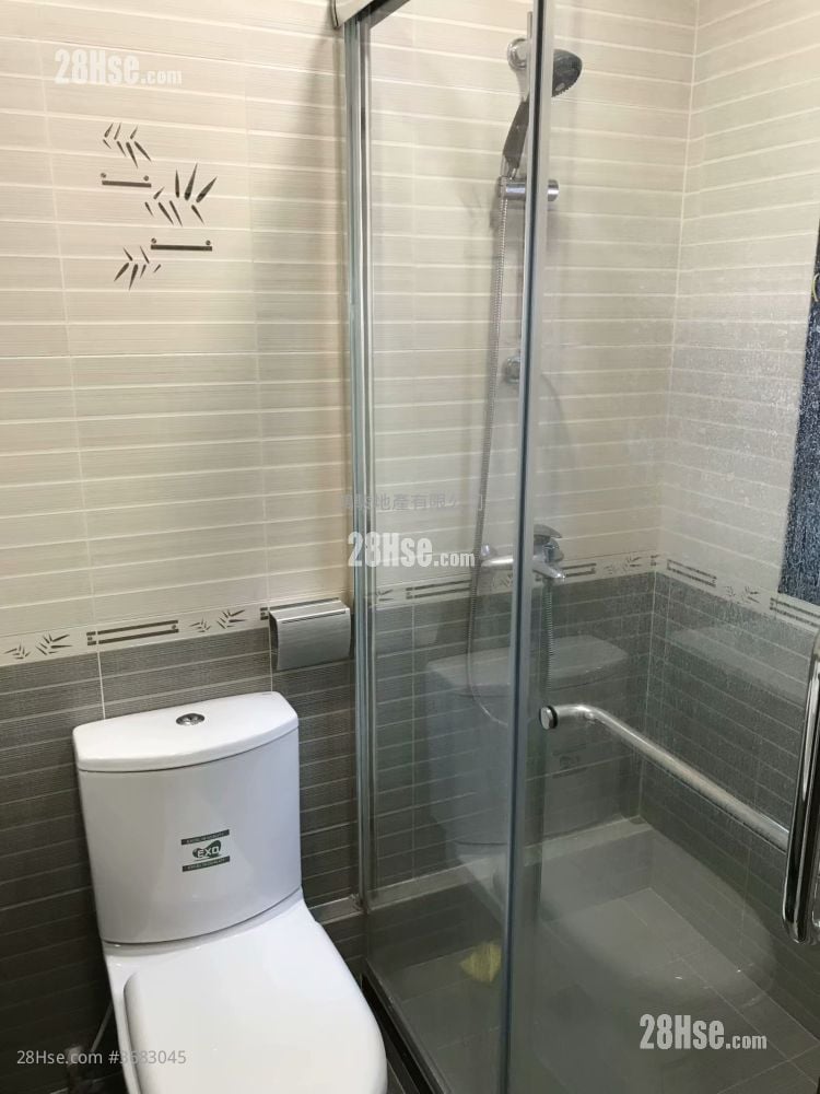 村屋 租盘 3 房 , 2 浴室