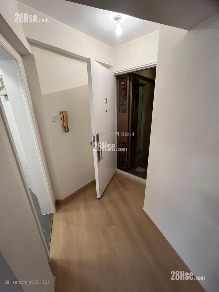 康景花园 售盘 3 房 , 2 浴室 847 平方尺