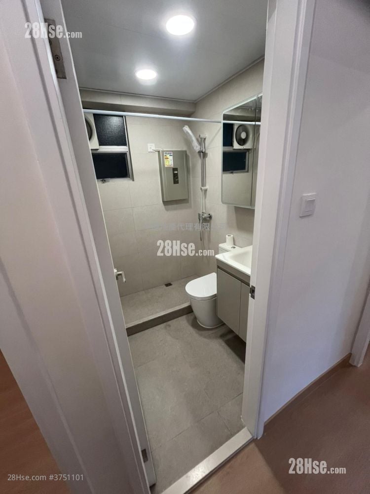 康景花园 售盘 3 房 , 2 浴室 847 平方尺