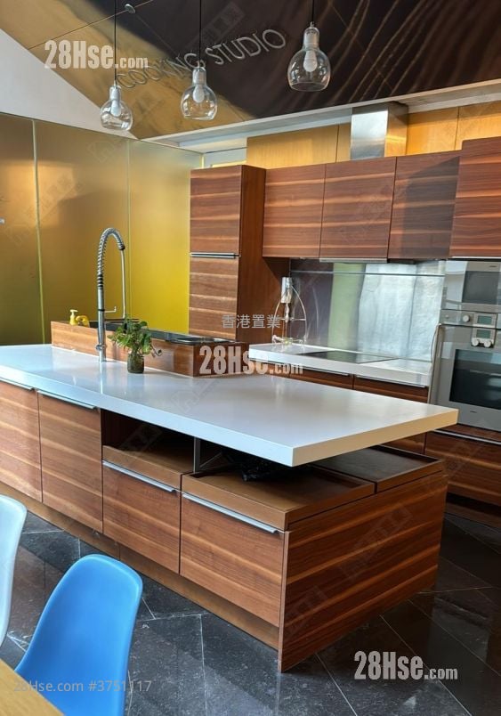 Lime Habitat Sell 4 Bedrooms 1,131 ft²