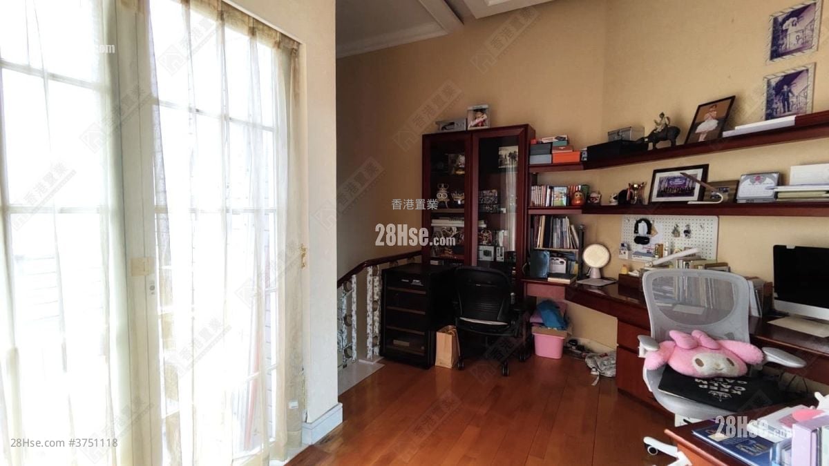 Park Avenue Sell 1,958 ft²