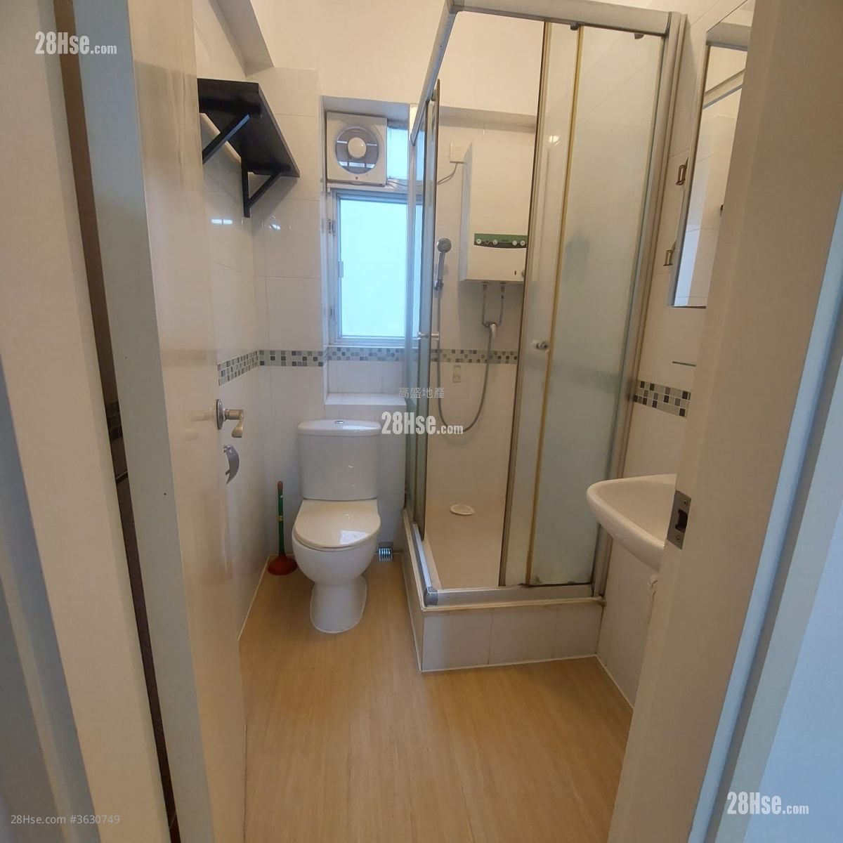 Fung Yeung Court Rental 1 Bedroom , 1 Bathroom 378 ft²