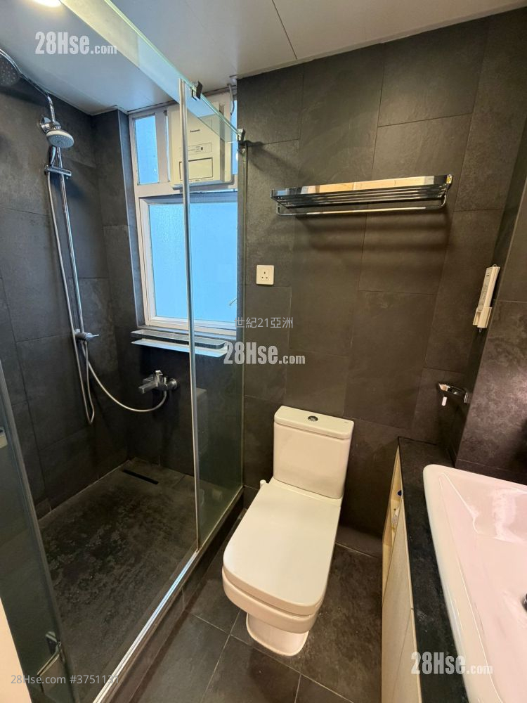 東亞大樓 租盤 1 房 , 1 浴室 318 平方呎