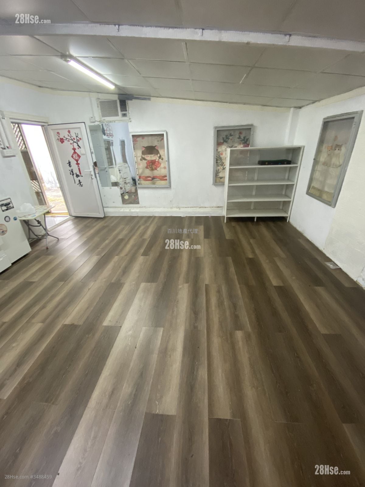 村屋 租盤 開放式間隔 , 1 浴室 330 平方呎