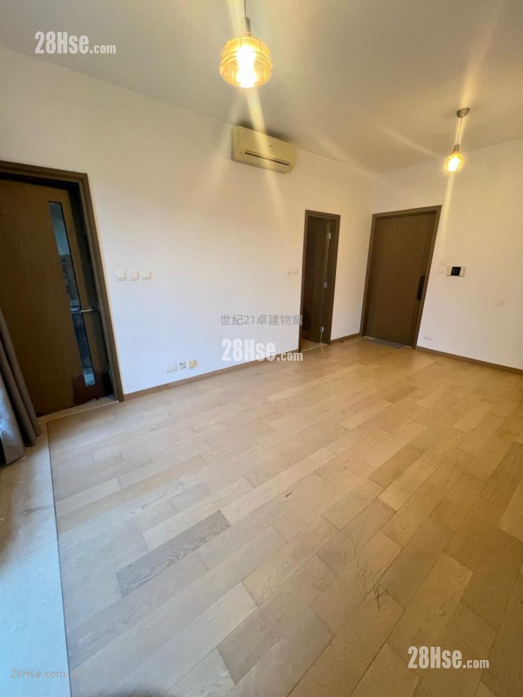 The Austin Sell 1 Bedroom , 1 Bathroom 378 ft²