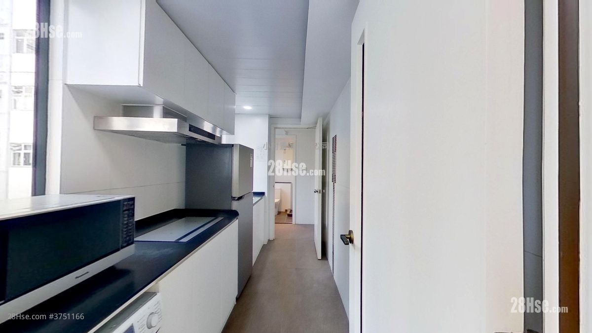 廚房: 晴峰居 租盤 2 房 , 1 浴室 565 平方呎