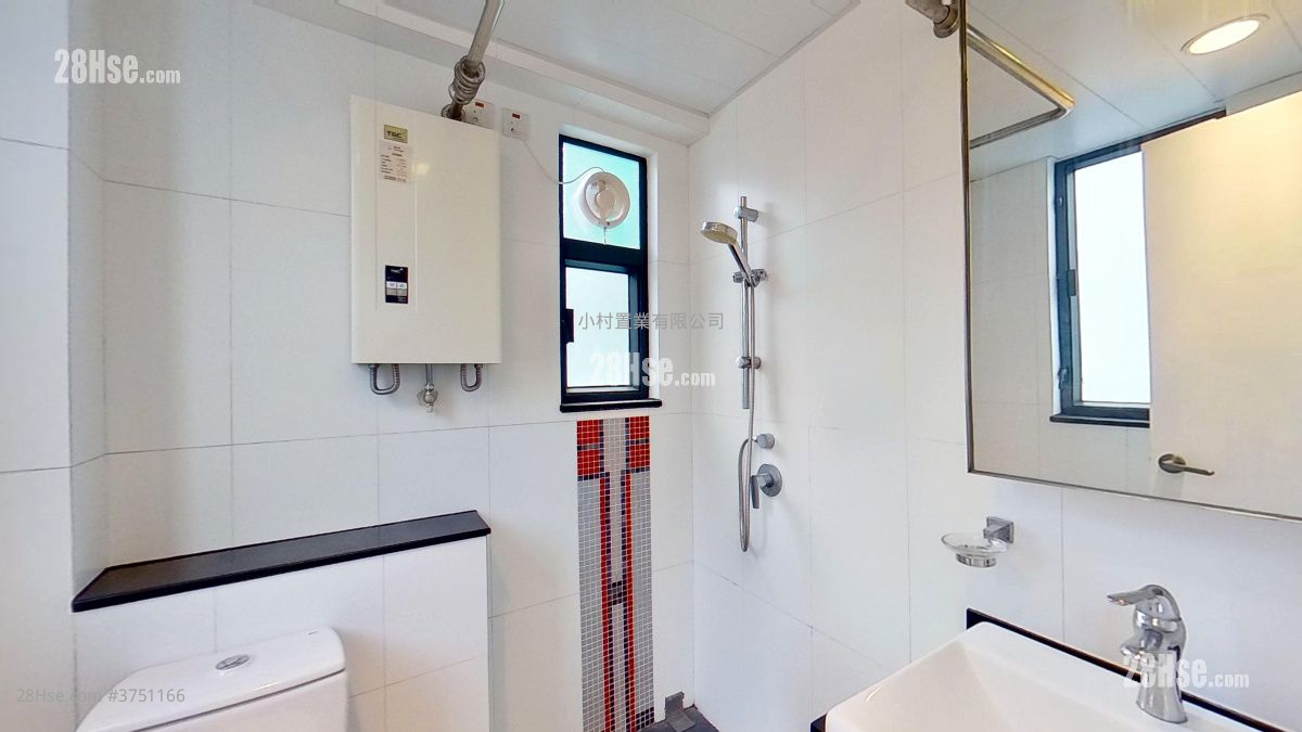 浴室: 晴峰居 租盤 2 房 , 1 浴室 565 平方呎