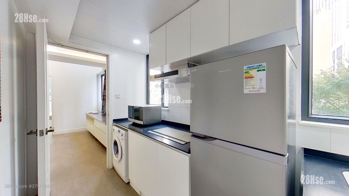 廚房: 晴峰居 租盤 2 房 , 1 浴室 565 平方呎