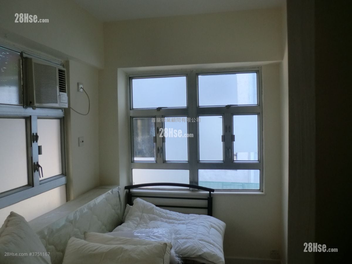 唐樓 售盤 255 平方呎