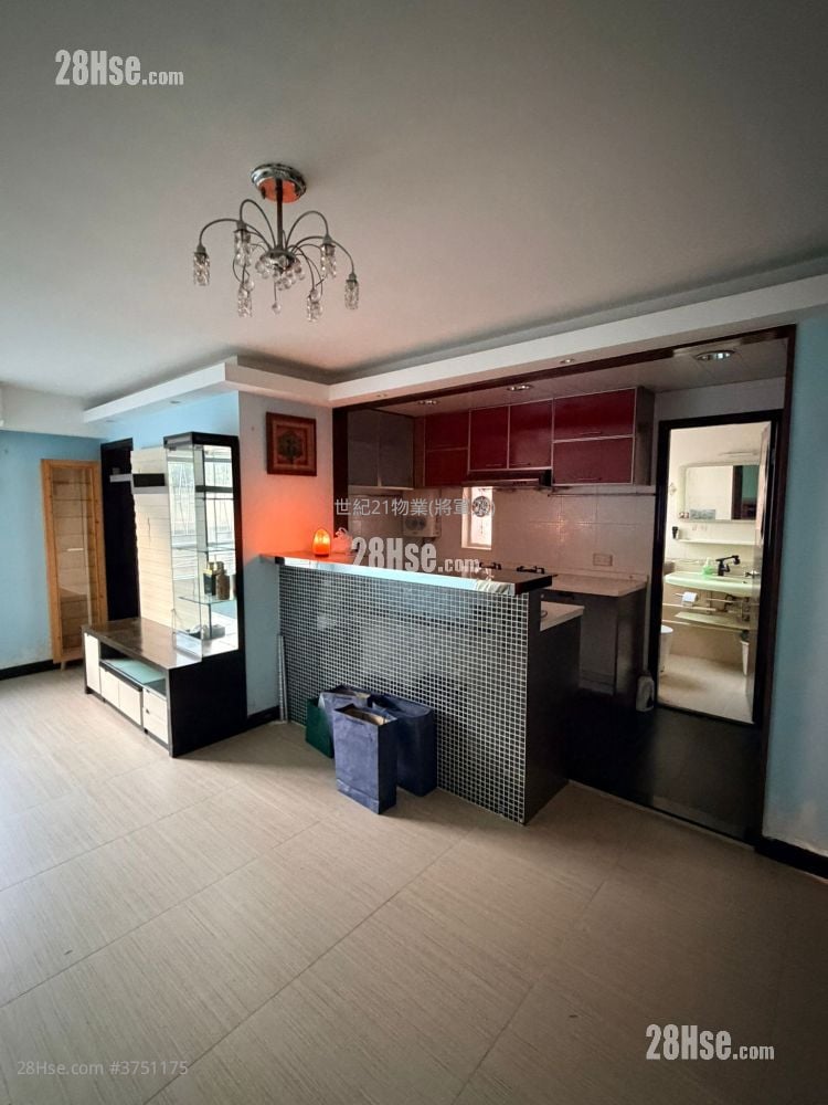 广明苑 售盘 3 房 601 平方尺