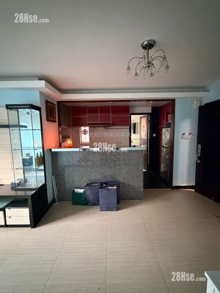 广明苑 售盘 3 房 601 平方尺