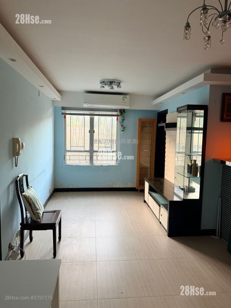 广明苑 售盘 3 房 601 平方尺