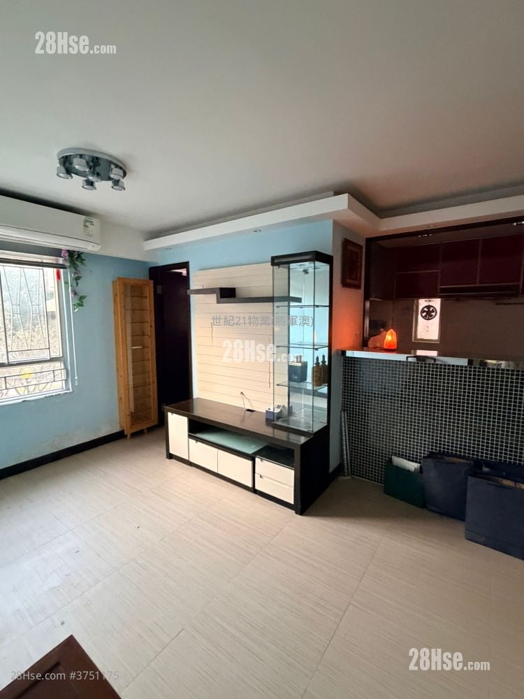 广明苑 售盘 3 房 601 平方尺