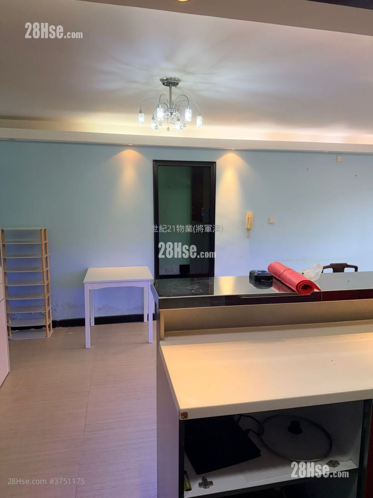 广明苑 售盘 3 房 601 平方尺