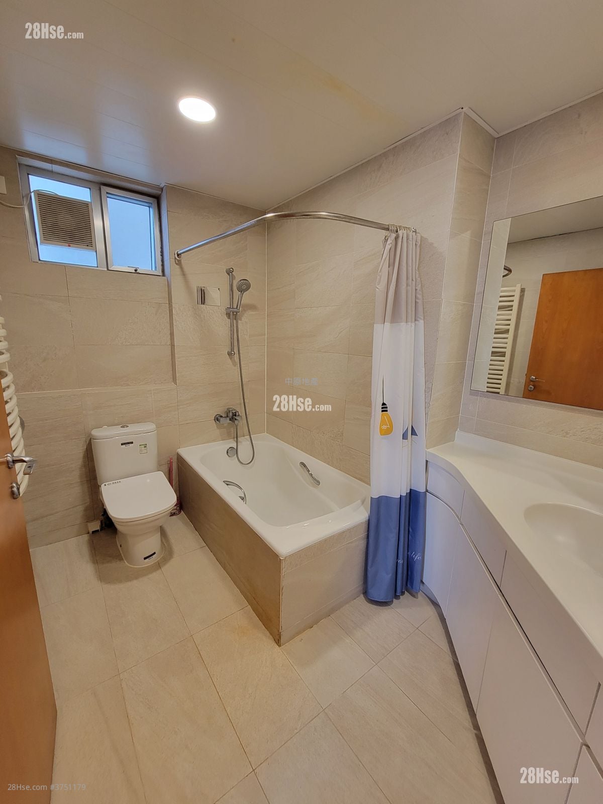 太古城 售盤 3 房 , 2 浴室 1,114 平方呎