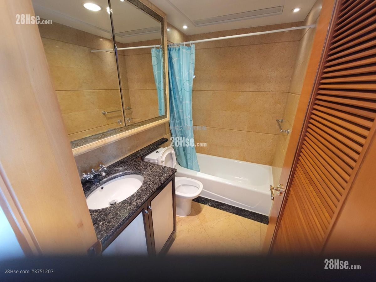 The Arch Sell 1 Bedroom , 1 Bathroom 420 ft²