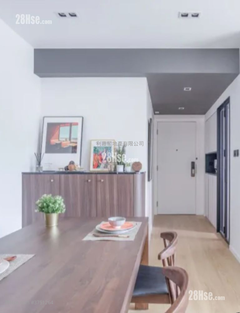 名城 售盤 4 房 , 2 浴室 786 平方呎