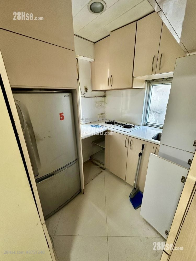 黄埔新村 售盘 2 房 , 1 浴室 374 平方尺