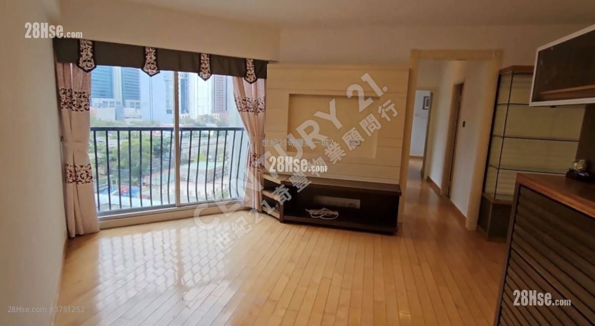 碧濤花園 售盤 3 房 , 2 浴室 651 平方呎