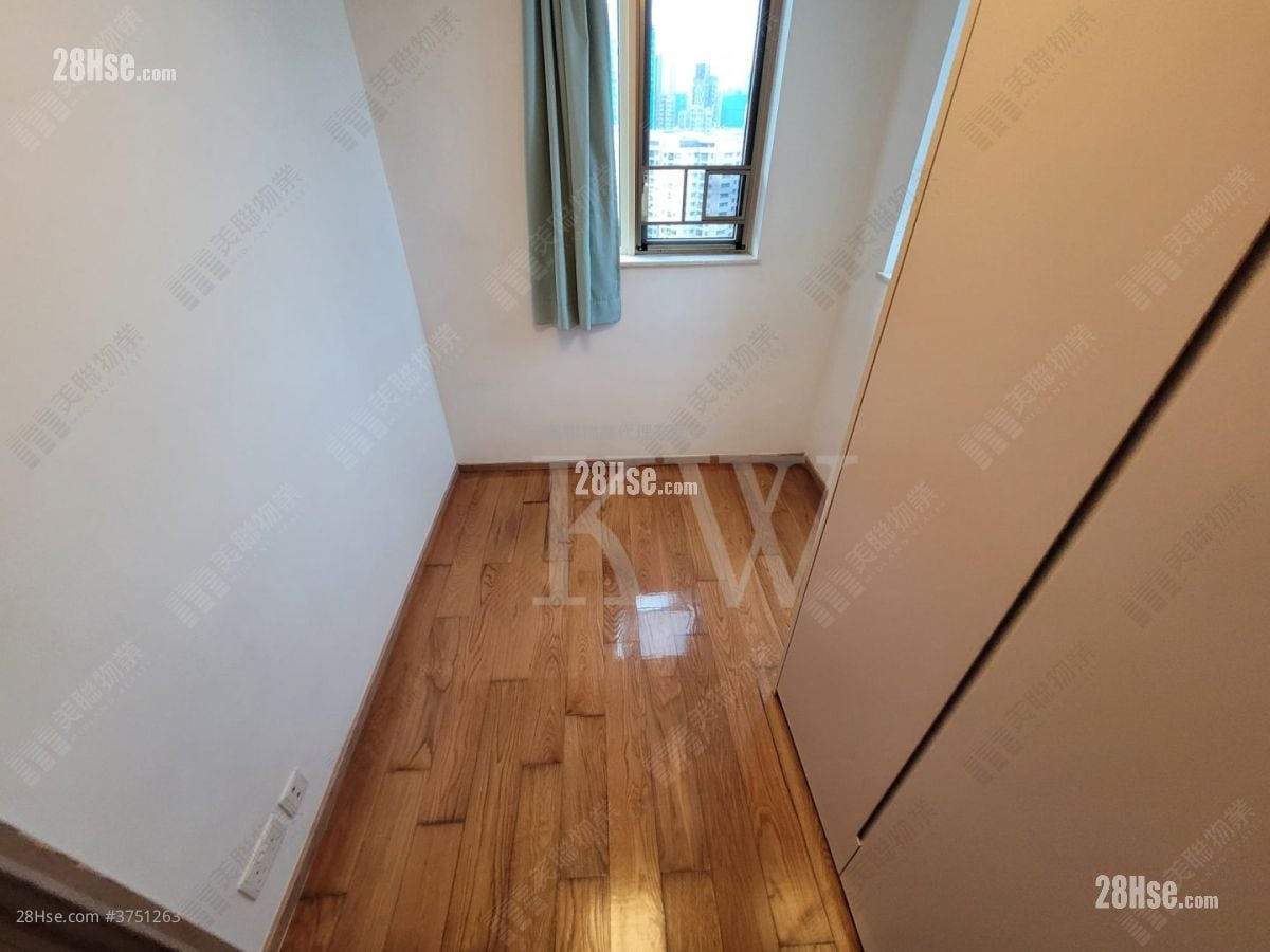 海滨南岸 售盘 3 房 593 平方尺