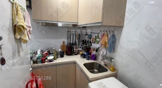 翠景花园 售盘 3 房 , 1 浴室 607 平方尺