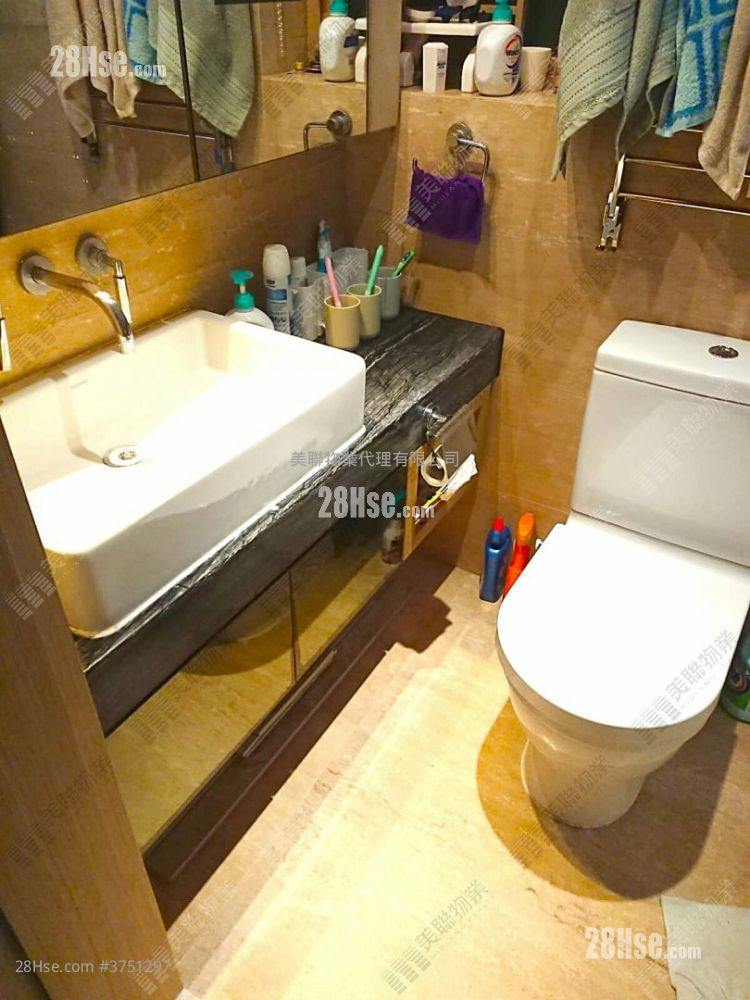 海滨南岸 售盘 3 房 , 1 浴室 590 平方尺