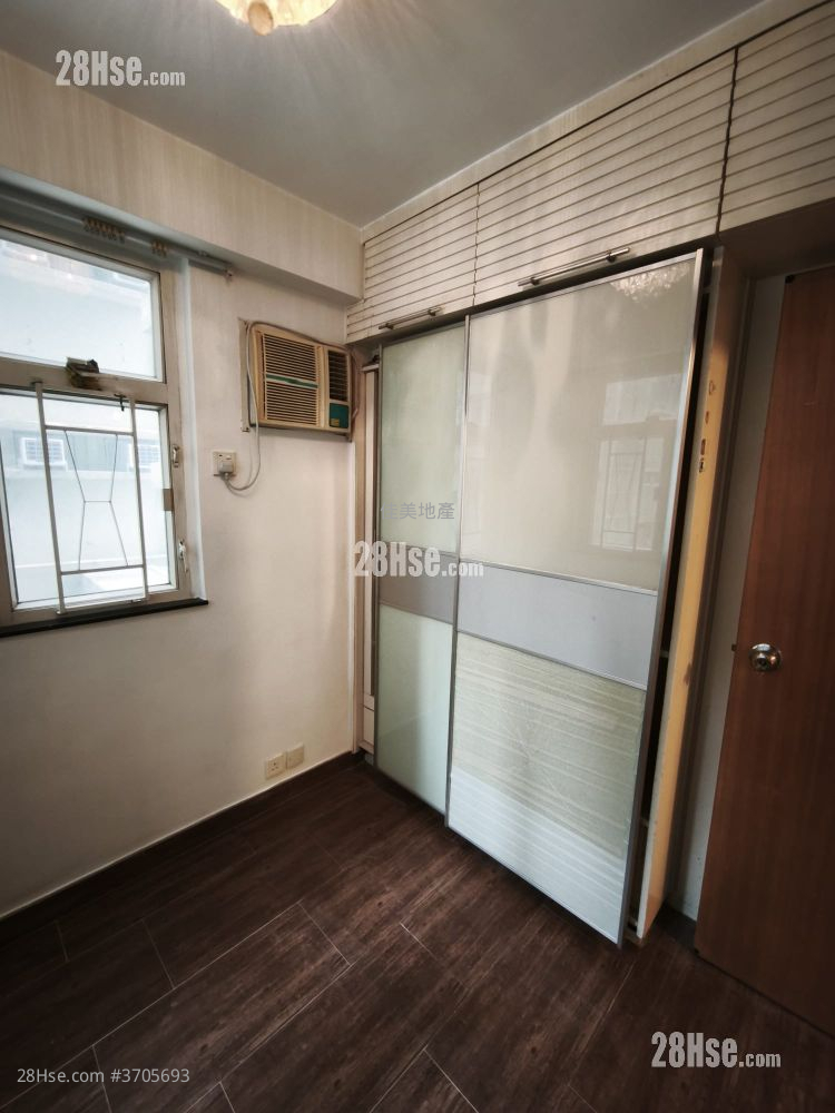 偉恆昌新村 租盤 2 房 , 1 浴室 336 平方呎