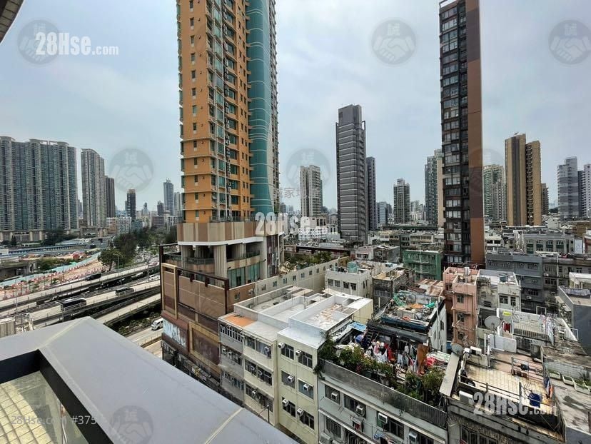 No. 10 South Wall Road Rental 2 Bedrooms , 1 Bathroom 328 ft²