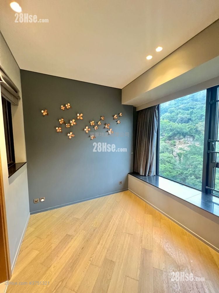 柏傲山 租盘 3 房 , 2 浴室 716 平方尺