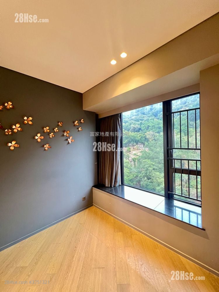 柏傲山 租盘 3 房 , 2 浴室 716 平方尺