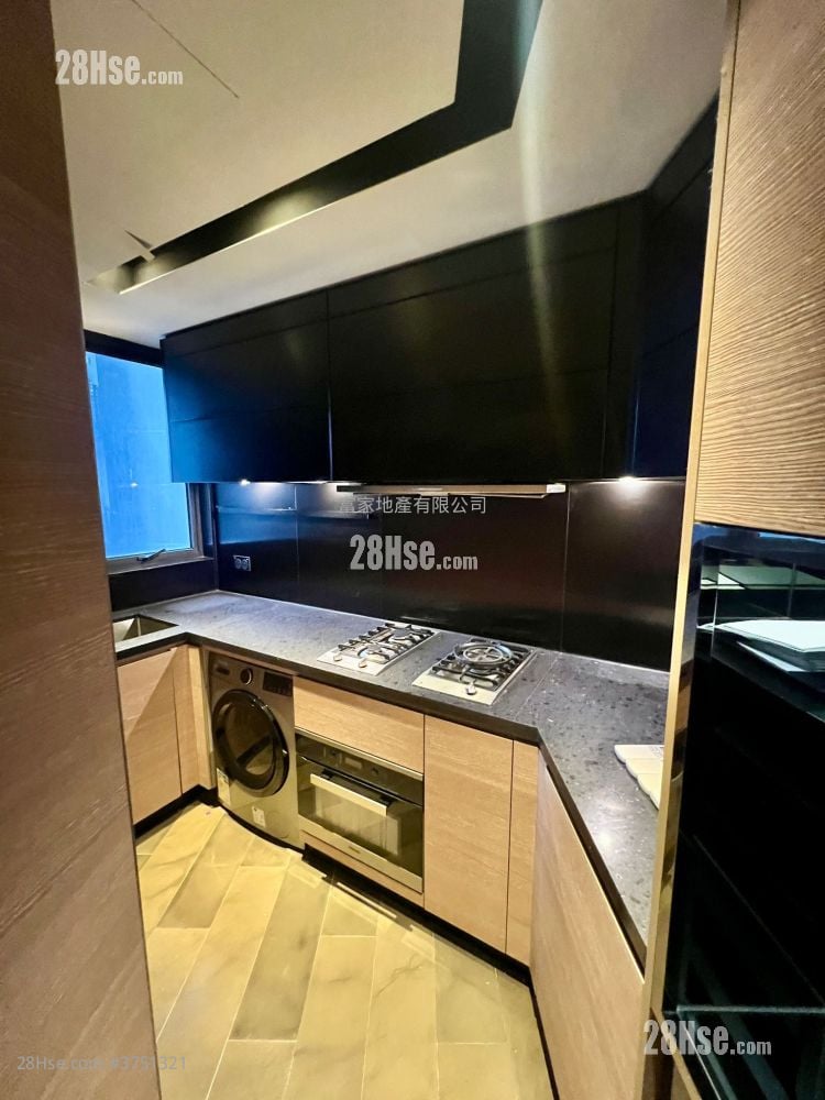 柏傲山 租盘 3 房 , 2 浴室 716 平方尺