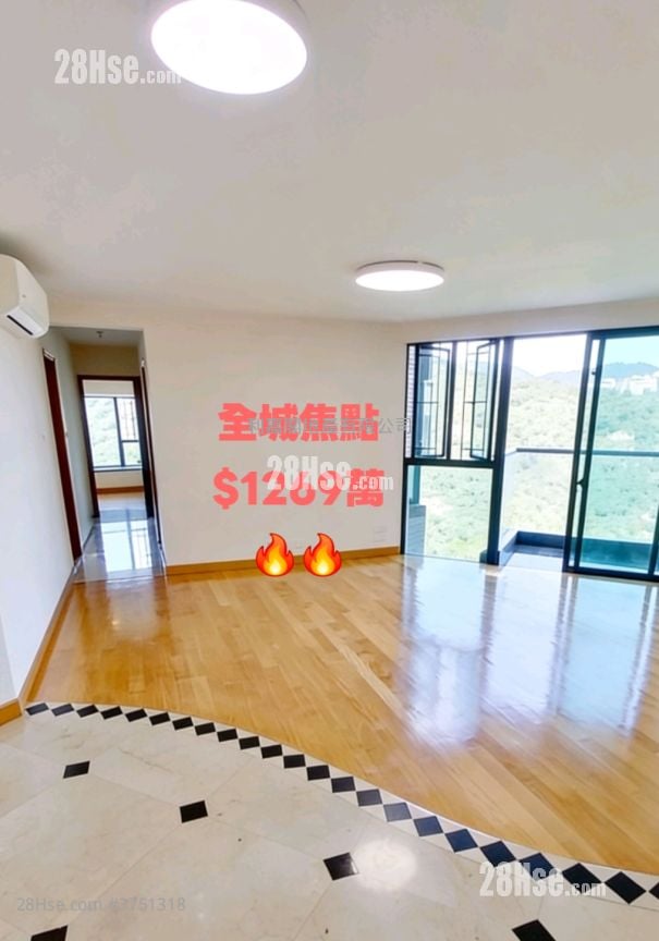 Royal Ascot Sell 4 Bedrooms , 2 Bathrooms 974 ft²