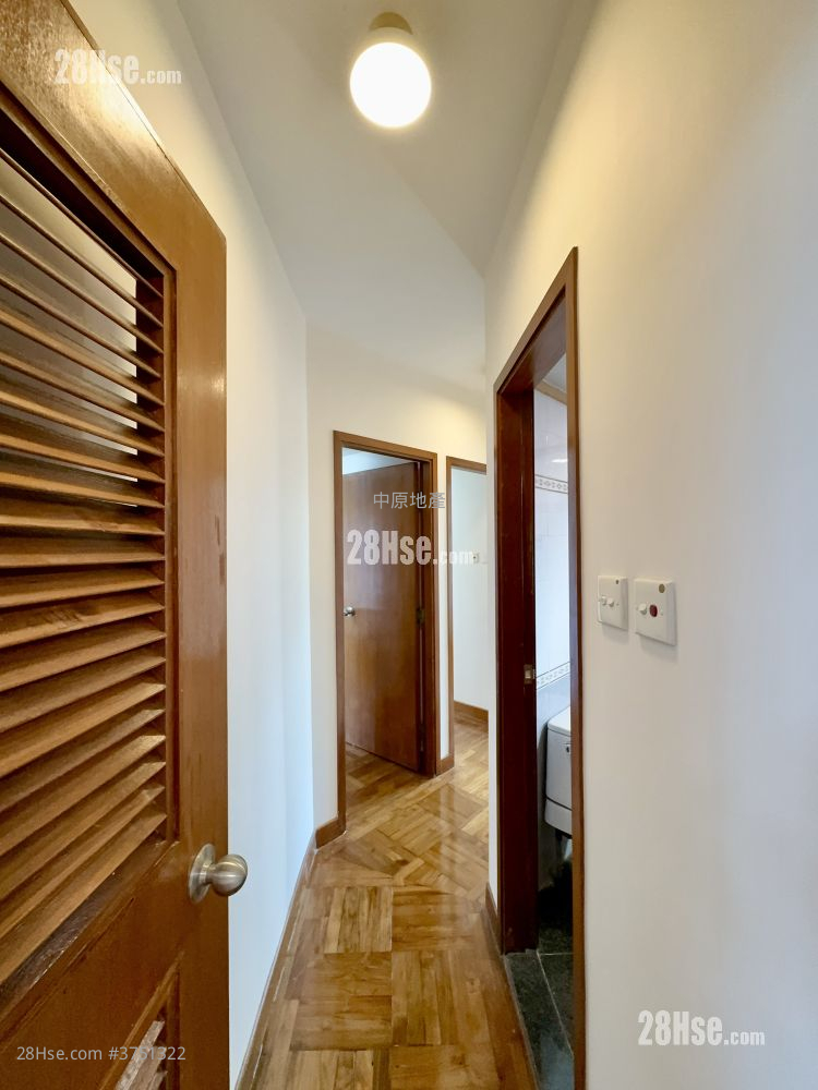 雅典居 租盤 3 房 , 2 浴室 727 平方呎