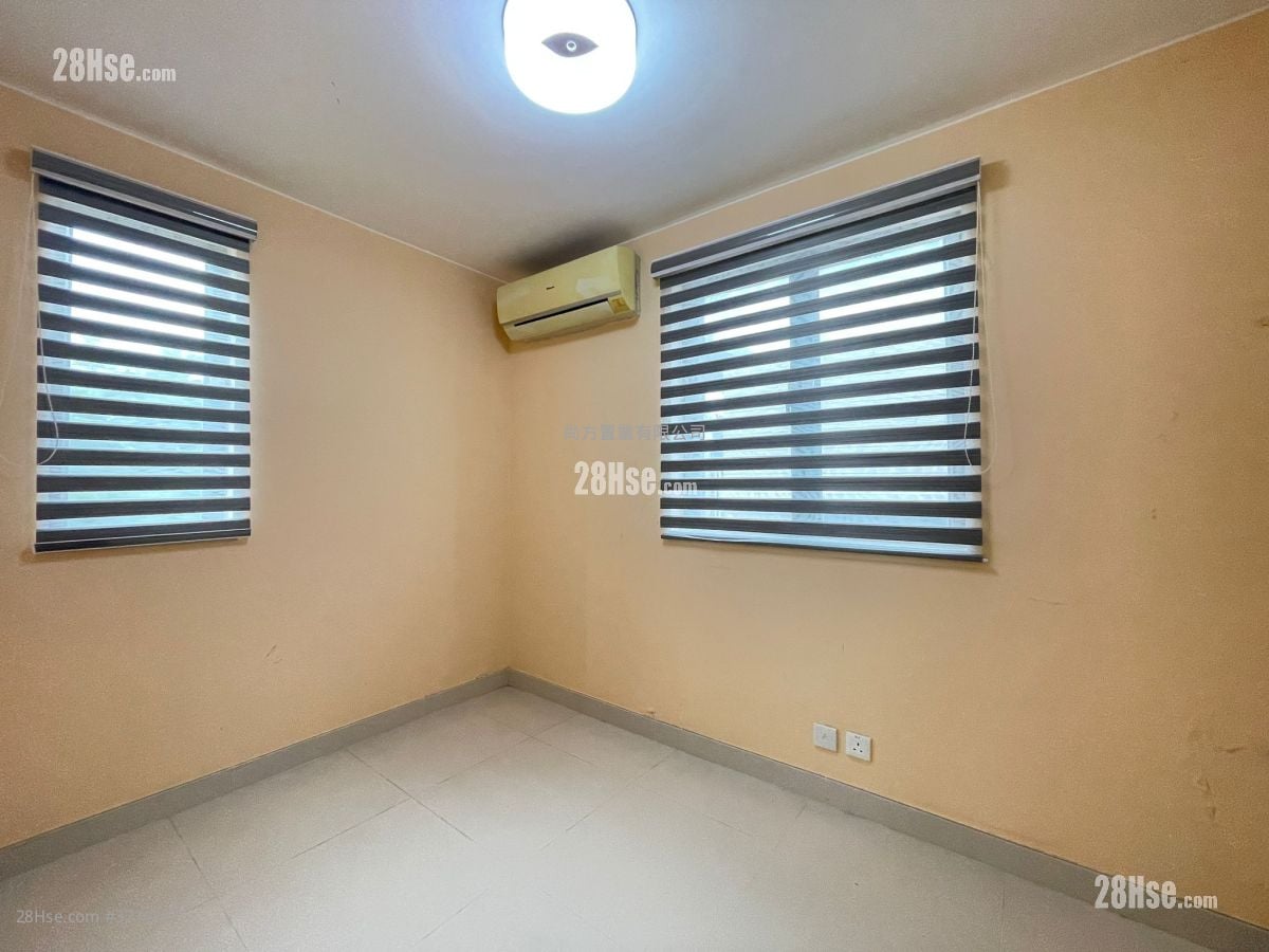 Village Sell 3 Bedrooms , 1 Bathroom 700 ft²