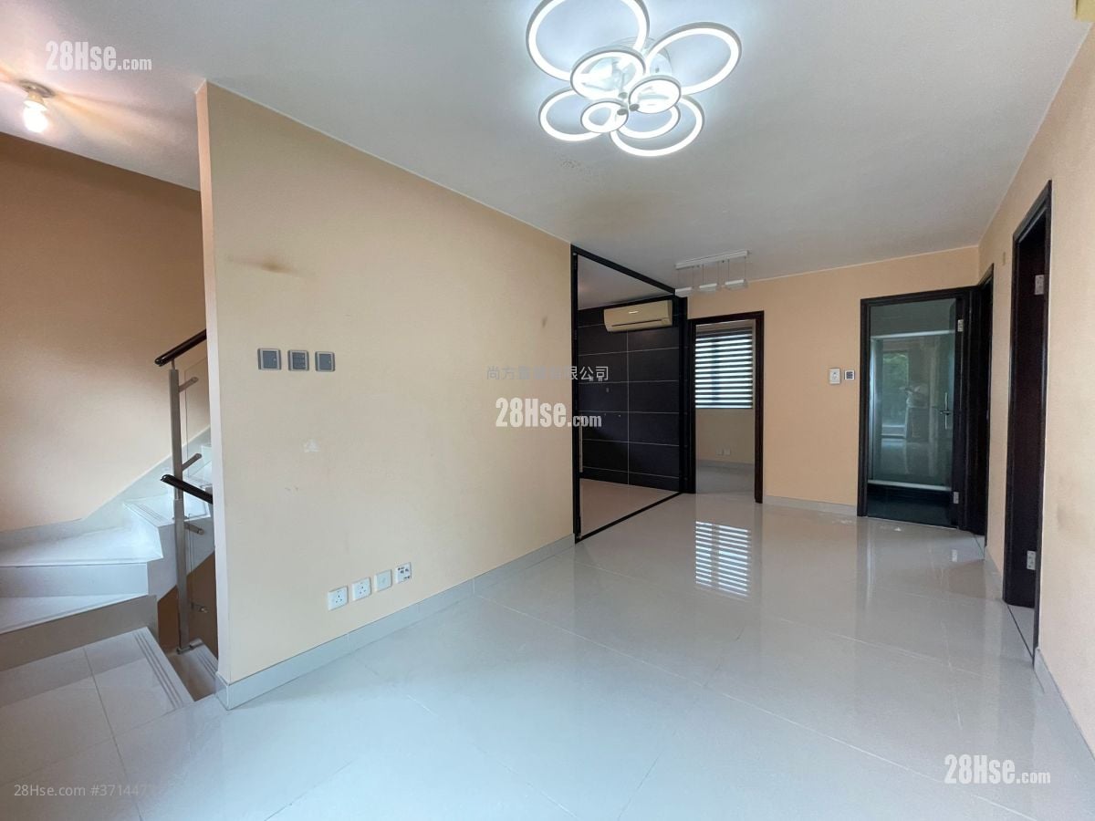 Village Sell 3 Bedrooms , 1 Bathroom 700 ft²