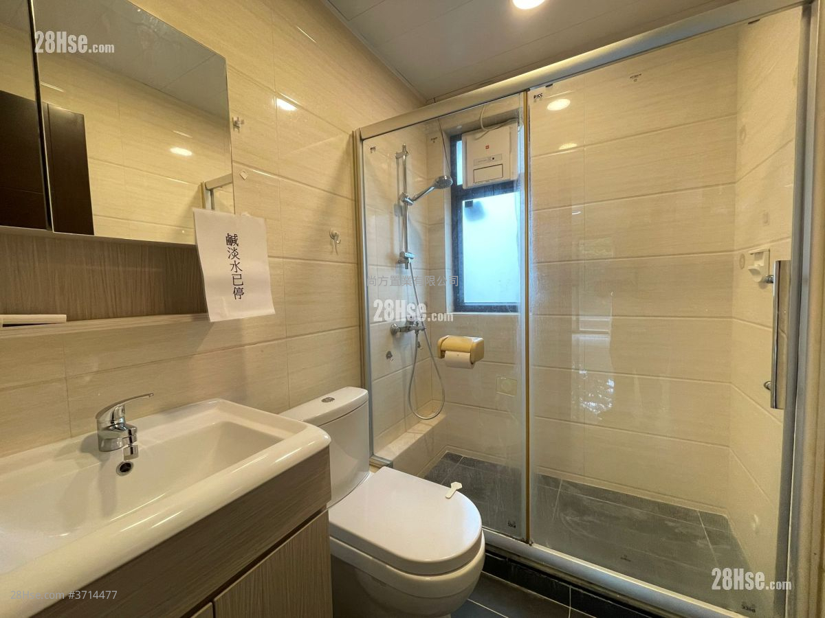 Village Sell 3 Bedrooms , 1 Bathroom 700 ft²