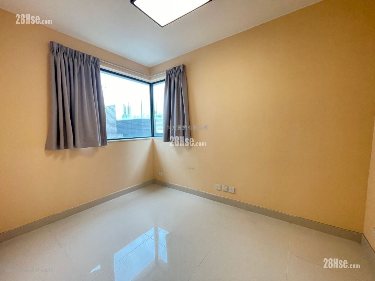 Village Sell 3 Bedrooms , 1 Bathroom 700 ft²