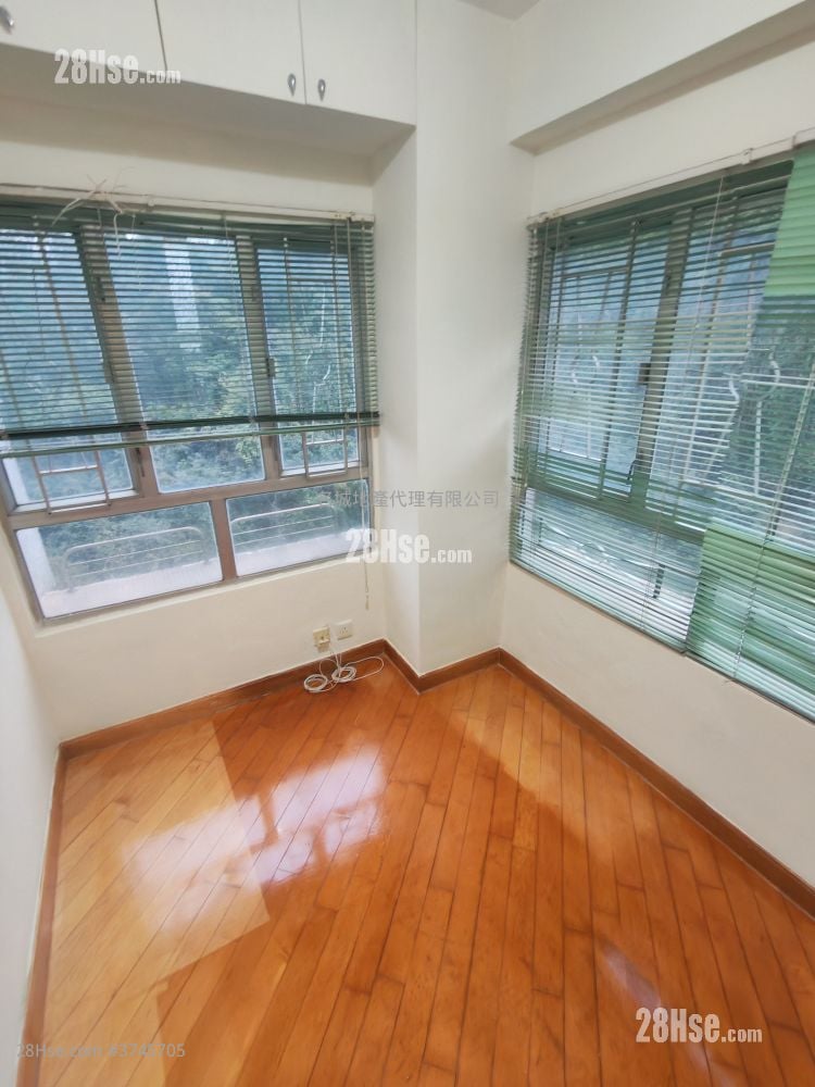 金狮花园 售盘 2 房 , 1 浴室 336 平方尺