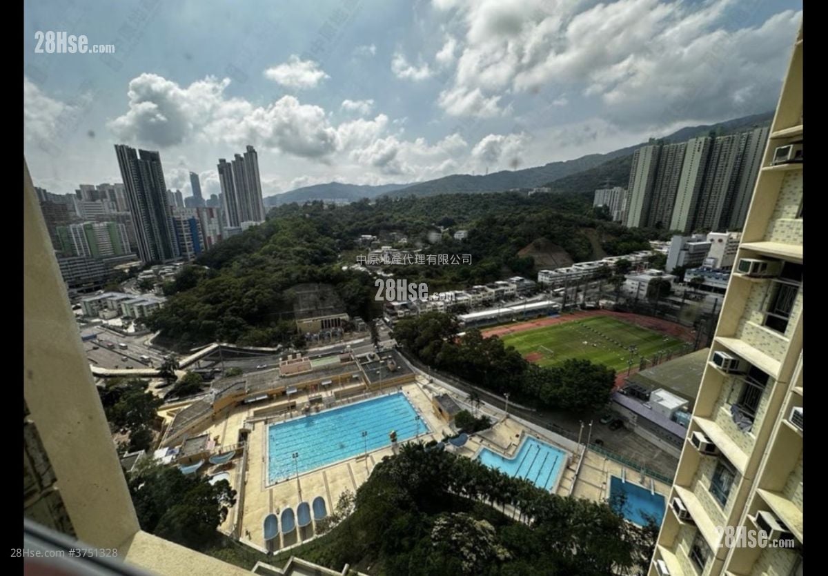 Ning Fung Court Sell 2 Bedrooms , 1 Bathroom 506 ft²