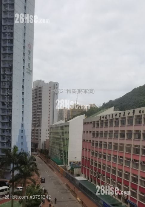 广明苑 售盘 2 房 429 平方尺