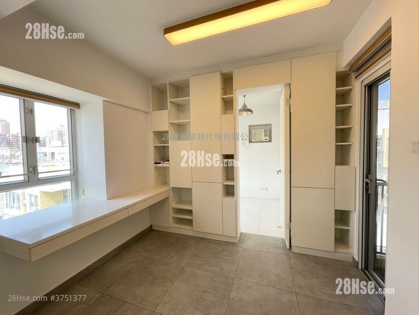 丹桂軒 售盤 2 房 , 1 浴室 406 平方呎