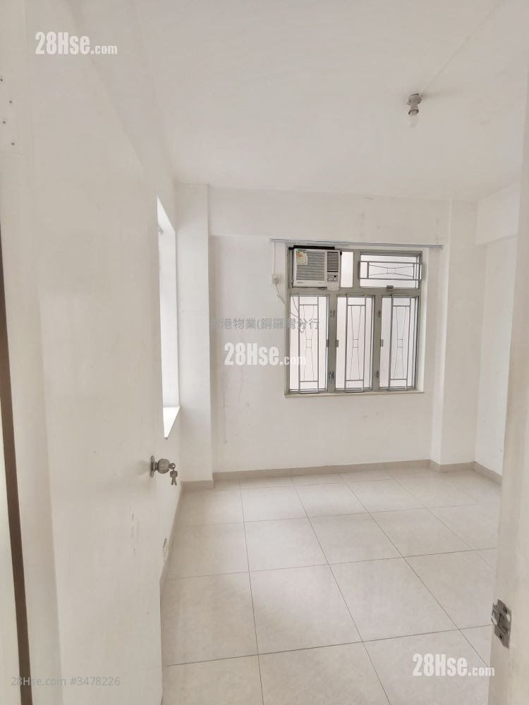 海伦大厦 租盘 3 房 , 2 浴室 932 平方尺