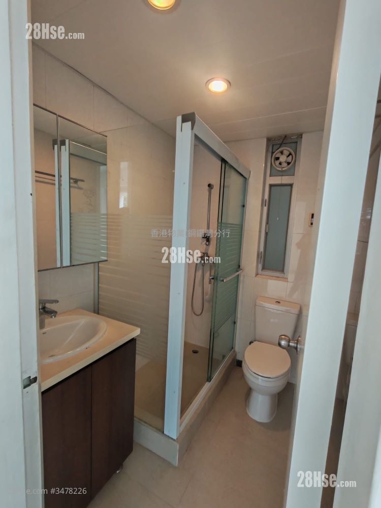 海伦大厦 租盘 3 房 , 2 浴室 932 平方尺