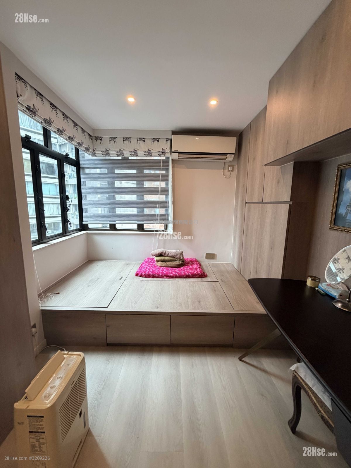 Carble Garden Sell 543 ft²