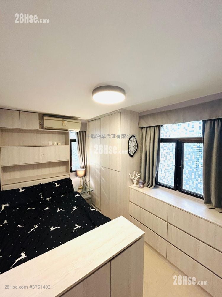 Paris Park Villa Sell 3 Bedrooms , 2 Bathrooms