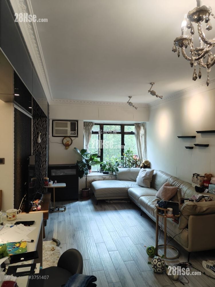 晓翠山庄 售盘 3 房 , 2 浴室 809 平方尺