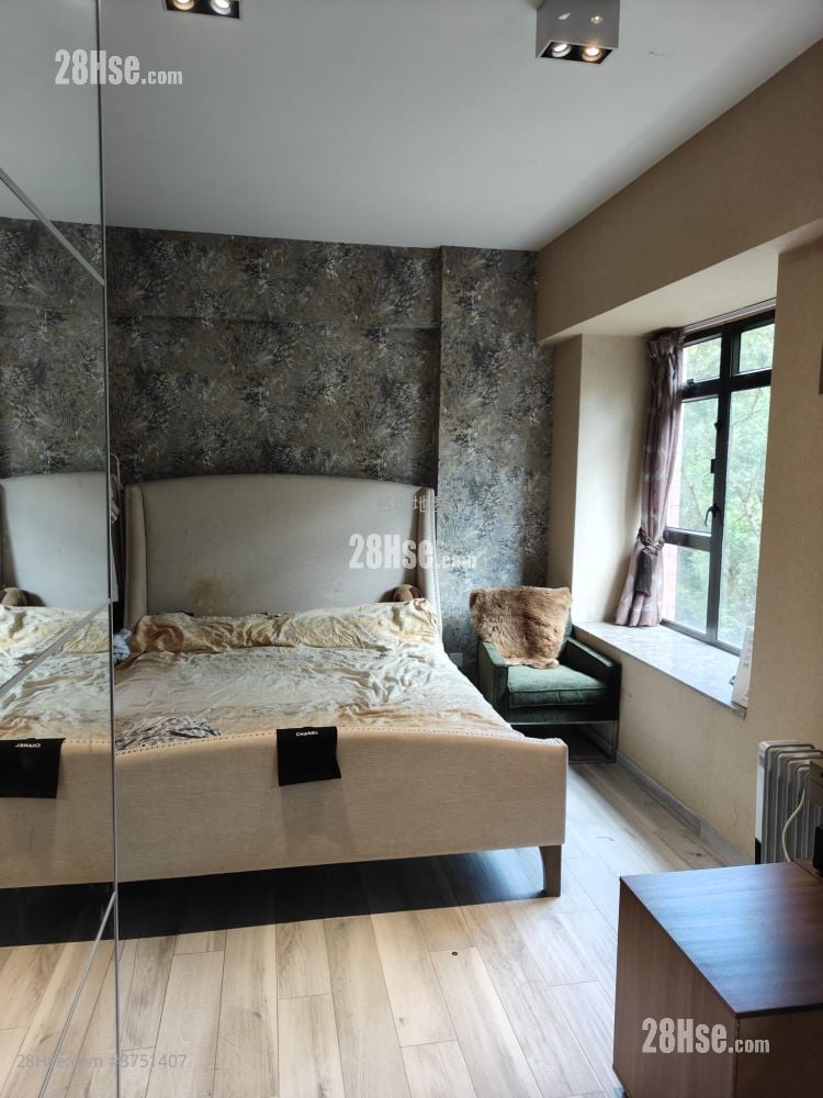 晓翠山庄 售盘 3 房 , 2 浴室 809 平方尺